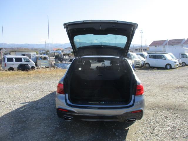 ５シリーズ ５２３ｄ　ｘＤｒｉｖｅツーリング　Ｍスピリット　５２３ｄ　ｘＤｒｉｖｅツーリング　Ｍスピリット（５名）　１オーナー　ナビ　全方位カメラ　ＤＴＶ　ＢＴ　ＬＥＤライト　インテリジェントセーフティ　レーダークルーズ　パワートランク　ＨＵＤ　ＥＴＣ（14枚目）