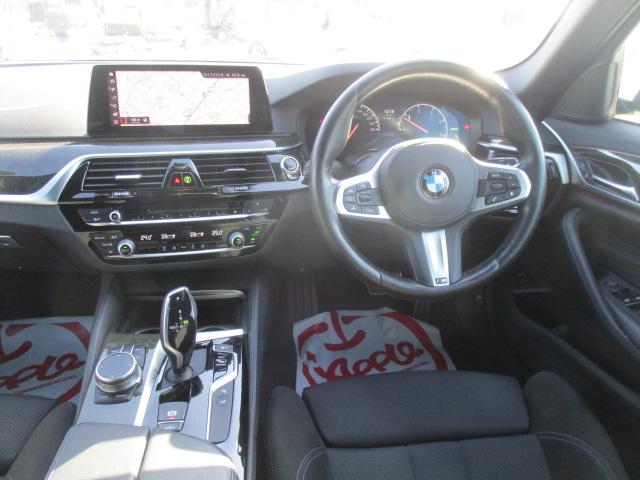 ５シリーズ ５２３ｄ　ｘＤｒｉｖｅツーリング　Ｍスピリット　５２３ｄ　ｘＤｒｉｖｅツーリング　Ｍスピリット（５名）　１オーナー　ナビ　全方位カメラ　ＤＴＶ　ＢＴ　ＬＥＤライト　インテリジェントセーフティ　レーダークルーズ　パワートランク　ＨＵＤ　ＥＴＣ（26枚目）