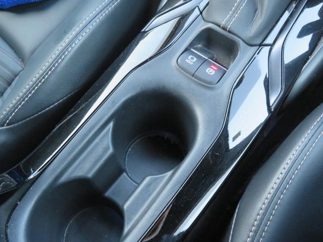 カローラ ダブルバイビー 1オーナー/TRDエアロ/LEDヘッドライト/フォグ/純正9インチディスプレイ/ナビ/BT/バックカメラ/ETC2.0/ドライブレコーダー/セーフティセンス/純正17インチAW/黒革シート/クルコン/(32枚目)