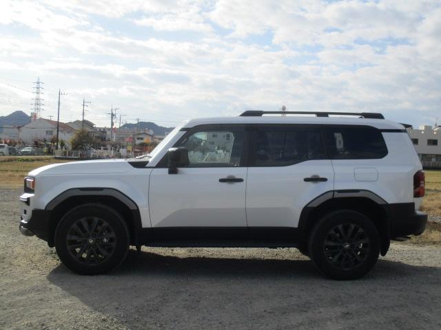 TOYOTA LAND CRUISER 250 ZX