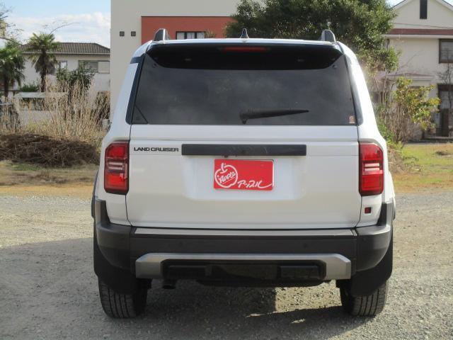 TOYOTA LAND CRUISER 250 ZX