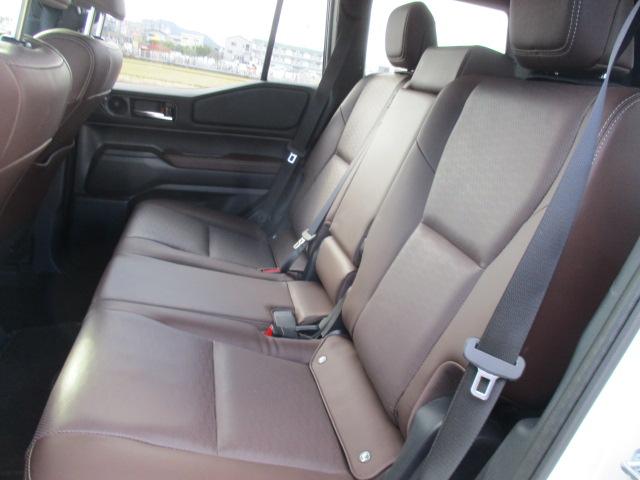 TOYOTA LAND CRUISER 250 ZX