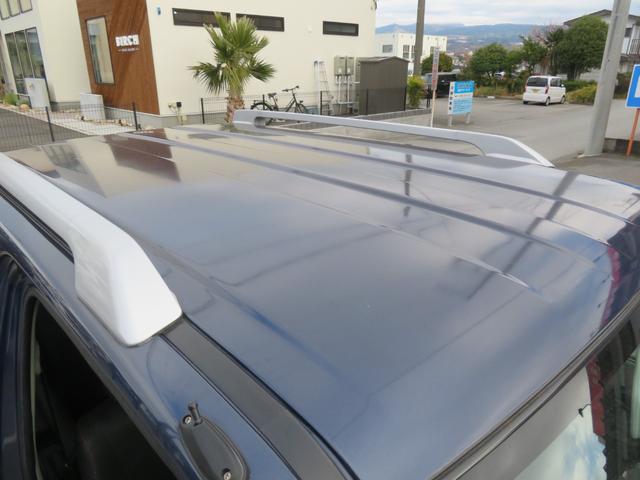 ジムニー ワイルドウインド LEDヘッドライト/社外ナビ/ワンセグTV/シートヒーター/ETC/純正16インチアルミ/(12枚目)