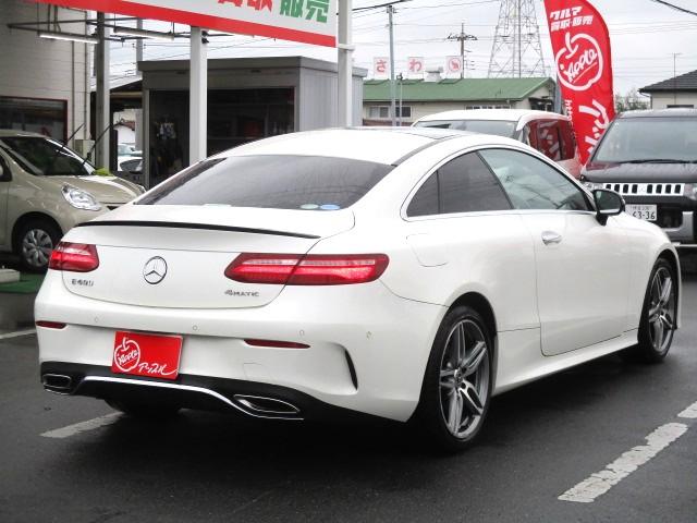 Ｅクラス Ｅ２００　クーペ　スポーツ　レザーエクスクルーシブＰＫＧ　パノラマサンルーフ　ナビ　全方位カメラ　ＤＴＶ　ＢＴ　レーダーセーフティＰＫＧ　レーダークルーズ　ＬＥＤライト　ブルメスターサウンド　ヘッドアップディスプレイ　ＥＴＣ（12枚目）