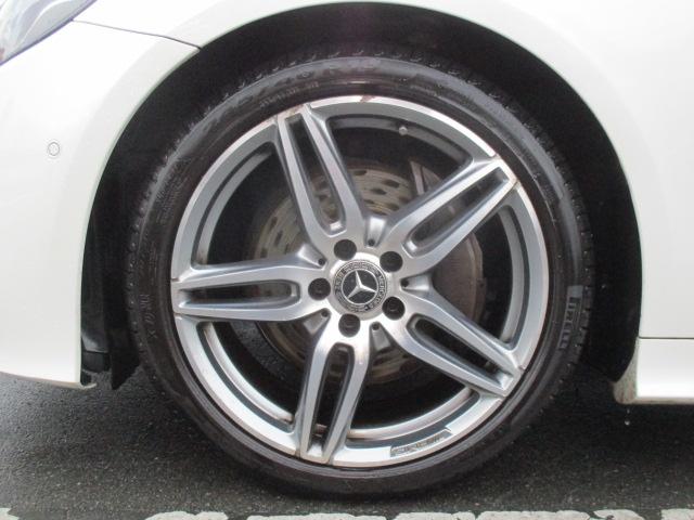 Ｅクラス Ｅ２００　クーペ　スポーツ　レザーエクスクルーシブＰＫＧ　パノラマサンルーフ　ナビ　全方位カメラ　ＤＴＶ　ＢＴ　レーダーセーフティＰＫＧ　レーダークルーズ　ＬＥＤライト　ブルメスターサウンド　ヘッドアップディスプレイ　ＥＴＣ（14枚目）