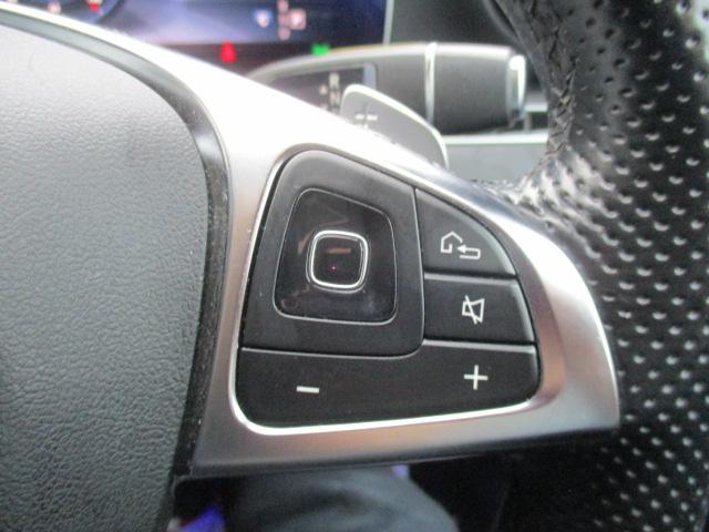 Ｅクラス Ｅ２００　クーペ　スポーツ　レザーエクスクルーシブＰＫＧ　パノラマサンルーフ　ナビ　全方位カメラ　ＤＴＶ　ＢＴ　レーダーセーフティＰＫＧ　レーダークルーズ　ＬＥＤライト　ブルメスターサウンド　ヘッドアップディスプレイ　ＥＴＣ（33枚目）