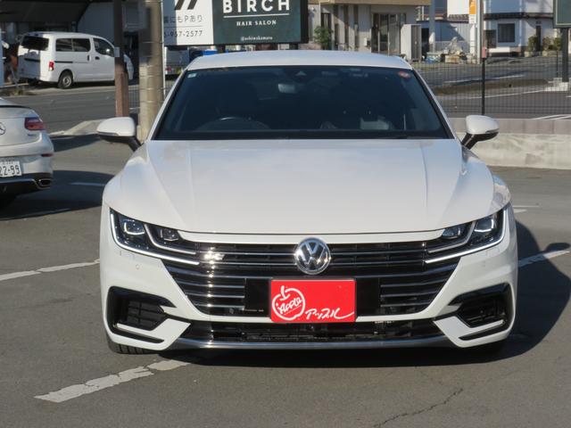 アルテオン ＴＳＩ　４モーション　Ｒラインアドバンス　ＤｉｓｃｏｖｅｒＰｒｏナビ／フルセグＴＶ／３６０°カメラ／クロレザーシート／シートヒーター／オールインセーフティ／ブラインドスポット／アクティブインフォディスプレイ／パワーバックドア／（4枚目）