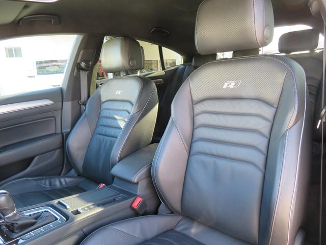 アルテオン ＴＳＩ　４モーション　Ｒラインアドバンス　ＤｉｓｃｏｖｅｒＰｒｏナビ／フルセグＴＶ／３６０°カメラ／クロレザーシート／シートヒーター／オールインセーフティ／ブラインドスポット／アクティブインフォディスプレイ／パワーバックドア／（31枚目）