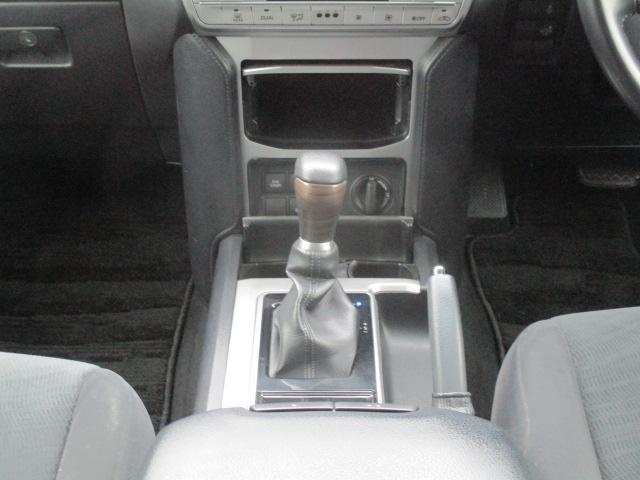 ランドクルーザープラド ＴＸ　１オーナー　純正９型ナビ　Ｂカメラ　ＤＴＶ　ＢＴ　ＬＥＤライト　セーフティセンス　レーダークルーズ　ＲＡＹＳ１８インチＡＷ　ウッドコンビハンドル　ドラレコ　ＥＴＣ　ルーフレール（26枚目）