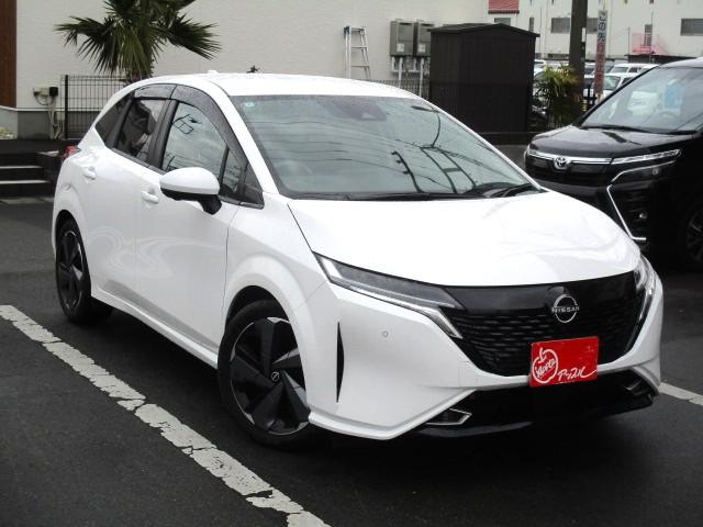 オーラ Ｇ　１オーナー　ナビ　全方位カメラ　ＤＴＶ　ＢＴ　プロパイロット　レーダークルーズ　デジタルミラー　ステアリングヒーター　ハーフレザー　シートヒーター　ＢＯＳＥサウンド　純正アルミ　ＥＴＣ　ドラレコ（4枚目）