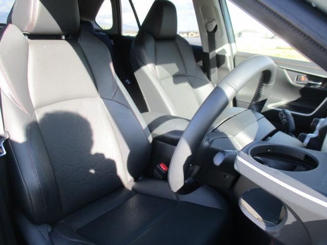 ＲＡＶ４ ハイブリッドアドベンチャー　オフロードパッケージＩＩ　１オーナー　ナビ　Ｂカメラ　ＤＴＶ　ＢＴ　革ベンチレーションシート　ＬＥＤライト　セーフティセンス　レーダークルーズ　ルーフキャリア　ステアリングヒーター　メモリー付Ｐシート　　ＴＶキャンセラー（19枚目）
