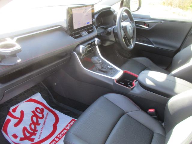ＲＡＶ４ ハイブリッドアドベンチャー　オフロードパッケージＩＩ　１オーナー　ナビ　Ｂカメラ　ＤＴＶ　ＢＴ　革ベンチレーションシート　ＬＥＤライト　セーフティセンス　レーダークルーズ　ルーフキャリア　ステアリングヒーター　メモリー付Ｐシート　　ＴＶキャンセラー（23枚目）