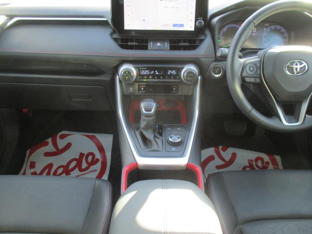 ＲＡＶ４ ハイブリッドアドベンチャー　オフロードパッケージＩＩ　１オーナー　ナビ　Ｂカメラ　ＤＴＶ　ＢＴ　革ベンチレーションシート　ＬＥＤライト　セーフティセンス　レーダークルーズ　ルーフキャリア　ステアリングヒーター　メモリー付Ｐシート　　ＴＶキャンセラー（29枚目）