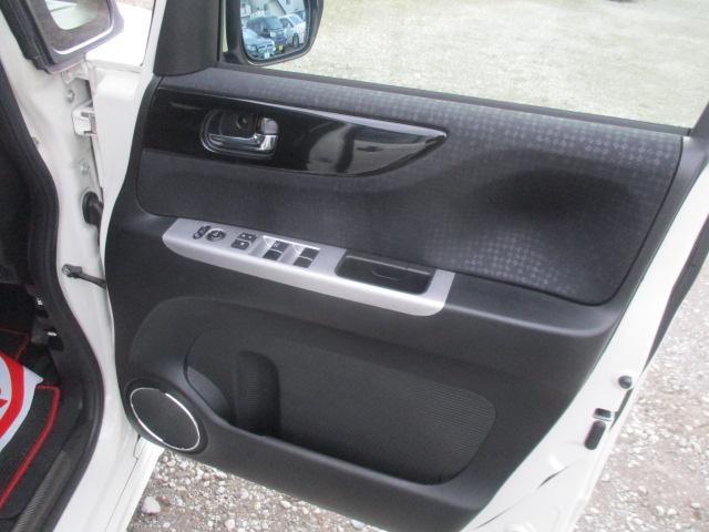 Ｎ－ＢＯＸカスタム Ｇ・ターボＬパッケージ　１オーナー　純正ナビ　Ｂカメラ　ＤＴＶ　ＢＴ　両側パワースライド　ＨＩＤ　ハーフレザー　パドルシフト　あんしんＰＫＧ　クルーズコントロール　前後ドラレコ　純正アルミ　スマートキー　ＥＴＣ（15枚目）