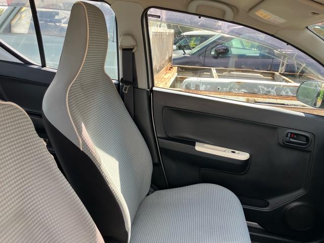 アルト 　キーレス　ドアバイザー　シートヒーター　フロアマット　軽自動車　オートマ　エアコン　パワーステアリング　パワーウインドウ　エアバッグ（4枚目）