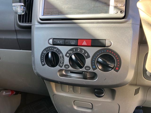 タント X スマートキー 片側パワースライドドア ドアバイザー フロアマット 軽自動車 ETC ナビ(10枚目)