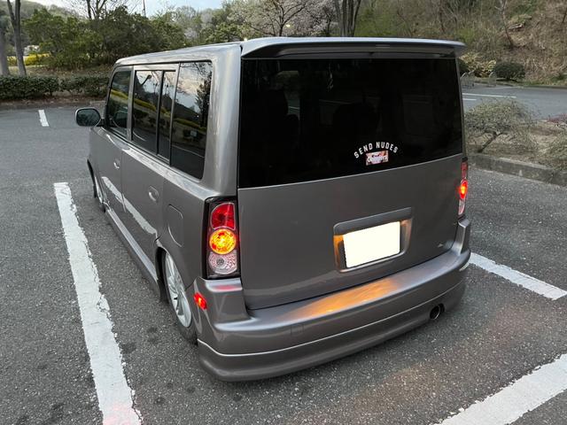 ベースグレード　０６　ｓｃｉｏｎ　ｘｂ　左ハンドル　エアサス　加工アスクル　オールペン　ＴＲＤマフラー　ＴＲＤタワーバー　インテーク　ビッグスロットル　ナルディシフトノブ　ムーアイズダッシュマット(30枚目)