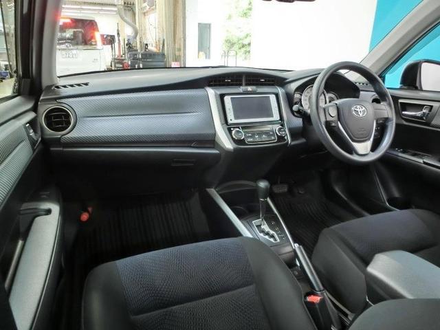 カローラフィールダー 1.5G 安全装備 横滑り防止機能 ABS エアバッグ アイドリングストップ バックカメラ ETC ミュージックプレイヤー接続可 CD キーレス フル装備 HIDヘッドライト オートマ(11枚目)