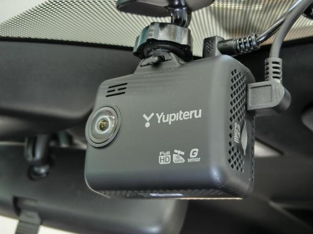 ヴォクシー ハイブリッドS-Z ハイブリッド ワンオーナー 安全装備 衝突被害軽減システム 横滑り防止機能 ABS エアバッグ オートクルーズコントロール 盗難防止装置 バックカメラ 後席モニター ETC ドラレコ CD キーレス(17枚目)