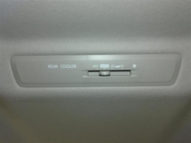 ノア Ｇ　ワンオーナー　横滑り防止機能　ＡＢＳ　エアバッグ　オートクルーズコントロール　盗難防止装置　アイドリングストップ　バックカメラ　ＥＴＣ　ミュージックプレイヤー接続可　ＣＤ　スマートキー　キーレス（19枚目）