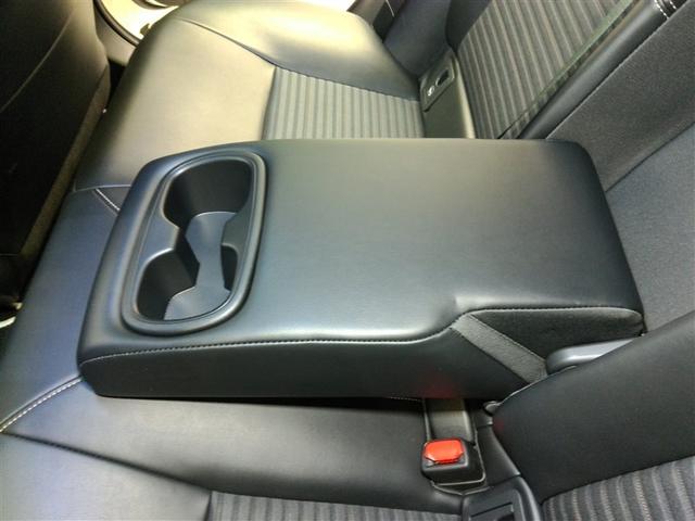 カローラ ハイブリッド ダブルバイビー ハイブリッド ワンオーナー 4WD 安全装備 衝突被害軽減システム 横滑り防止機能 ABS エアバッグ オートクルーズコントロール 盗難防止装置 バックカメラ ETC ドラレコ スマートキー キーレス(17枚目)