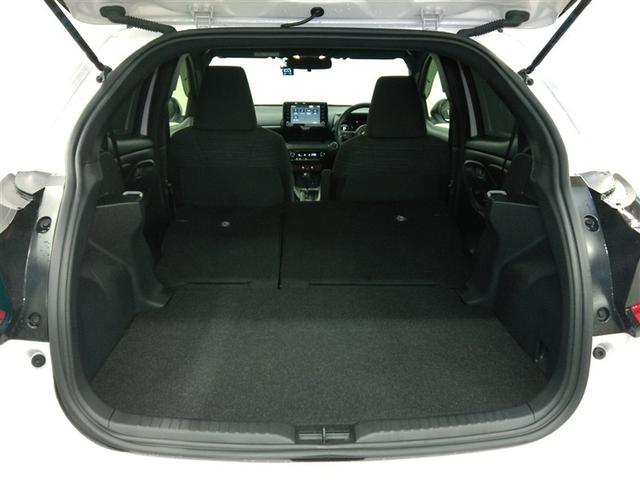 ヤリス Ｚ　安全装備　衝突被害軽減システム　横滑り防止機能　ＡＢＳ　エアバッグ　オートクルーズコントロール　盗難防止装置　ナビ　バックカメラ　ドラレコ　ミュージックプレイヤー接続可　スマートキー　キーレス（19枚目）