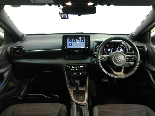 ヤリス Ｚ　安全装備　衝突被害軽減システム　横滑り防止機能　ＡＢＳ　エアバッグ　オートクルーズコントロール　盗難防止装置　ナビ　バックカメラ　ドラレコ　ミュージックプレイヤー接続可　スマートキー　キーレス（22枚目）