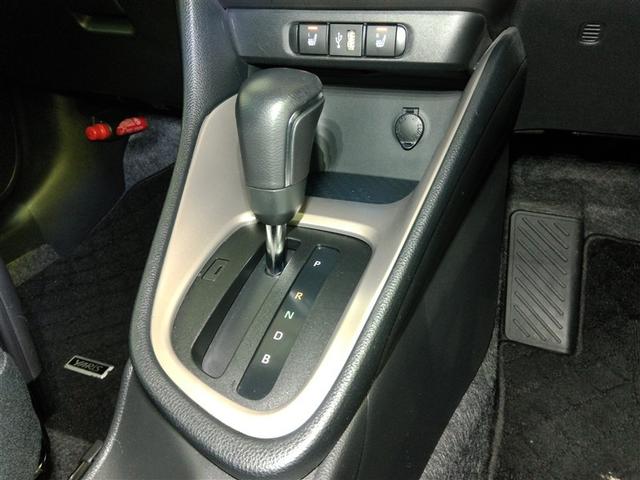 ヤリス Ｚ　安全装備　衝突被害軽減システム　横滑り防止機能　ＡＢＳ　エアバッグ　オートクルーズコントロール　盗難防止装置　ナビ　バックカメラ　ドラレコ　ミュージックプレイヤー接続可　スマートキー　キーレス（31枚目）