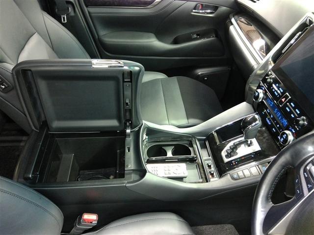 アルファード 2.5S Cパッケージ ワンオーナー サンルーフ 電動シート 安全装備 衝突被害軽減システム 横滑り防止機能 ABS エアバッグ オートクルーズコントロール 盗難防止装置 バックカメラ 後席モニター ETC ドラレコ CD(13枚目)