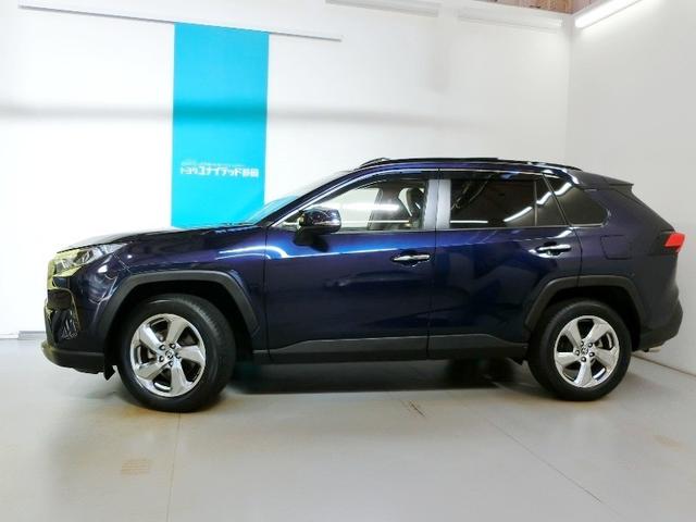 ＲＡＶ４ ハイブリッドＧ　ハイブリッド　ワンオーナー　４ＷＤ　サンルーフ　電動シート　安全装備　衝突被害軽減システム　横滑り防止機能　ＡＢＳ　エアバッグ　オートクルーズコントロール　盗難防止装置　ＴＶ　バックカメラ　ＥＴＣ（3枚目）