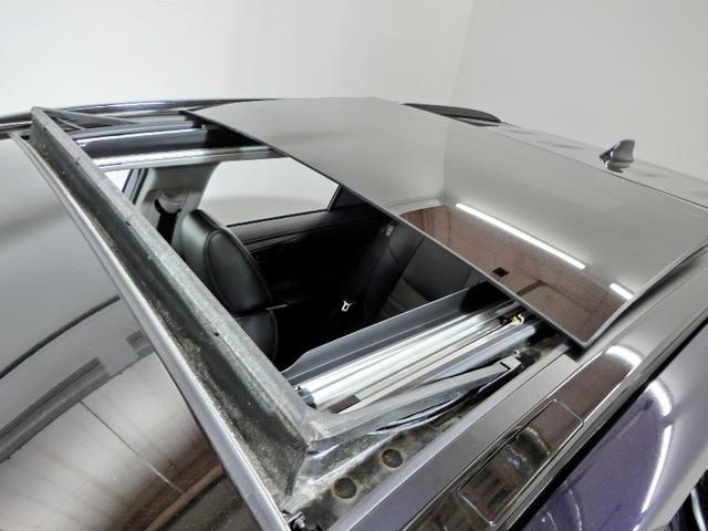 ＲＡＶ４ ハイブリッドＧ　ハイブリッド　ワンオーナー　４ＷＤ　サンルーフ　電動シート　安全装備　衝突被害軽減システム　横滑り防止機能　ＡＢＳ　エアバッグ　オートクルーズコントロール　盗難防止装置　ＴＶ　バックカメラ　ＥＴＣ（7枚目）