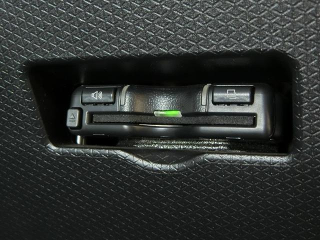 タント カスタムRSスタイルセレクション 安全装備 衝突被害軽減システム 横滑り防止機能 ABS エアバッグ オートクルーズコントロール 盗難防止装置 アイドリングストップ バックカメラ ETC ミュージックプレイヤー接続可 CD キーレス(16枚目)