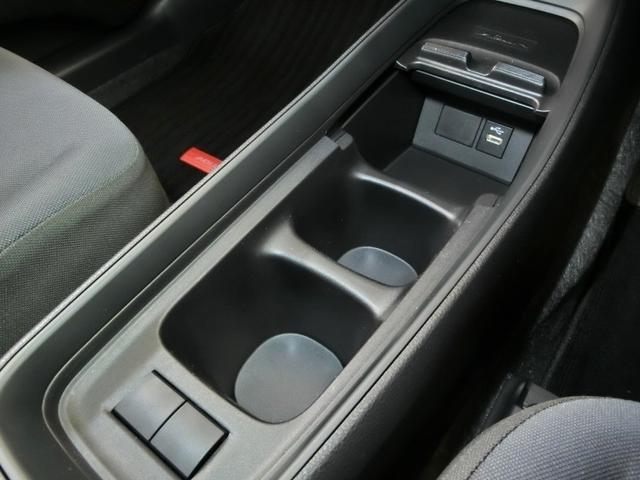 アクア X ハイブリッド ワンオーナー 展示・試乗車 安全装備 衝突被害軽減システム 横滑り防止機能 ABS エアバッグ 盗難防止装置 バックカメラ ETC ドラレコ ミュージックプレイヤー接続可 スマートキー(35枚目)