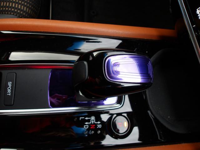 ヴェゼル ハイブリッドＺ・ホンダセンシング　ドライブレコーダー　ＥＴＣ　バックカメラ　オートクルーズコントロール　レーンアシスト　衝突被害軽減システム　ナビ　ＴＶ　オートライト　ＬＥＤヘッドランプ　アルミホイール　スマートキー　電動格納ミラー（8枚目）