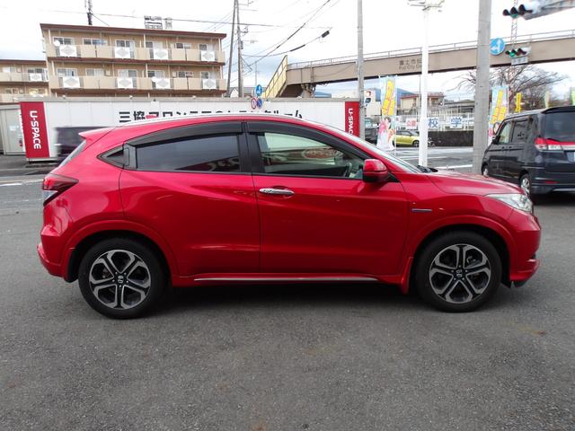 ヴェゼル ハイブリッドＺ・ホンダセンシング　ドライブレコーダー　ＥＴＣ　バックカメラ　オートクルーズコントロール　レーンアシスト　衝突被害軽減システム　ナビ　ＴＶ　オートライト　ＬＥＤヘッドランプ　アルミホイール　スマートキー　電動格納ミラー（14枚目）