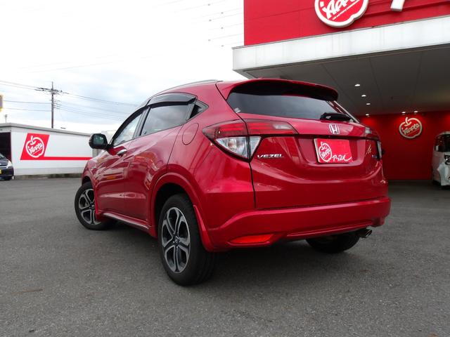 ヴェゼル ハイブリッドＺ・ホンダセンシング　ドライブレコーダー　ＥＴＣ　バックカメラ　オートクルーズコントロール　レーンアシスト　衝突被害軽減システム　ナビ　ＴＶ　オートライト　ＬＥＤヘッドランプ　アルミホイール　スマートキー　電動格納ミラー（17枚目）