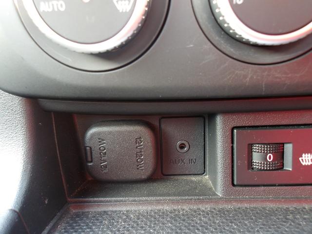 ロードスター ＶＳ　ＲＨＴ　オープンカー　ＨＩＤ　ＡＴ　スマートキー　シートヒーター　アルミホイール　盗難防止システム　衝突安全ボディ　ＡＢＳ　ＥＳＣ　ＣＤ　ミュージックプレイヤー接続可　エアコン　パワーステアリング（7枚目）