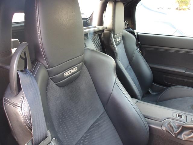 ロードスター ＶＳ　ＲＨＴ　オープンカー　ＨＩＤ　ＡＴ　スマートキー　シートヒーター　アルミホイール　盗難防止システム　衝突安全ボディ　ＡＢＳ　ＥＳＣ　ＣＤ　ミュージックプレイヤー接続可　エアコン　パワーステアリング（36枚目）