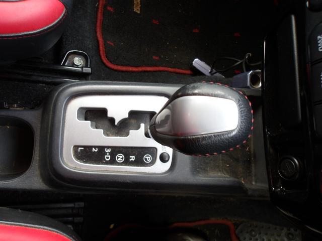 ジムニー クロスアドベンチャー　４ＷＤ　ＥＴＣ　ナビ　ＴＶ　キーレスエントリー　電動格納ミラー　シートヒーター　ＡＴ　ＡＢＳ　ＣＤ　ＵＳＢ　アルミホイール　衝突安全ボディ　エアコン（8枚目）