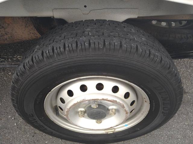 キャリイトラック KCエアコン・パワステ 4WD 5速マニュアル 検R9年10月 タイミンチェーン エアコン パワステ 禁煙車 ラジオ(24枚目)