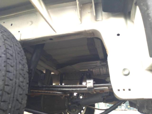 キャリイトラック KCエアコン・パワステ 4WD 5速マニュアル 検R9年10月 タイミンチェーン エアコン パワステ 禁煙車 ラジオ(26枚目)