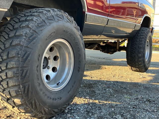ダッジ・ラム チャージャー　ＲＡＭ　ＣＨＡＲＧＥＲ　ＬＥ１５０　１９８８モデル　４ＷＤ　左ハンドル　リフトアップ　１５インチアルミ　社外オーディオＵＳＢ　Ｂｌｕｅｔｏｏｔｈ対応　ＥＴＣ　車検令和８年３月まで（66枚目）