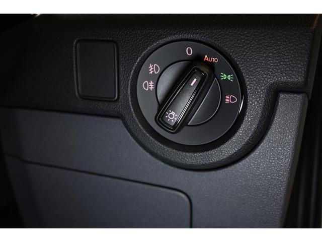 Ｔ－クロス ＴＳＩ　１ｓｔプラス　衝突被害軽減システム　オートクルーズコントロール　ＬＥＤヘッドランプ　メモリーナビ　バックカメラ　ＥＴＣ　ドラレコ　フルセグ　ミュージックプレイヤー接続可　ＤＶＤ再生　ＣＤ　アルミホイール　キーレス（17枚目）