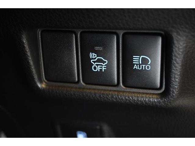 Ｃ－ＨＲ Ｇ　ハイブリッド　衝突被害軽減システム　オートクルーズコントロール　ＬＥＤヘッドランプ　メモリーナビ　バックカメラ　ＥＴＣ　ドラレコ　フルセグ　ミュージックプレイヤー接続可　ＤＶＤ再生　ＣＤ　スマートキー（17枚目）
