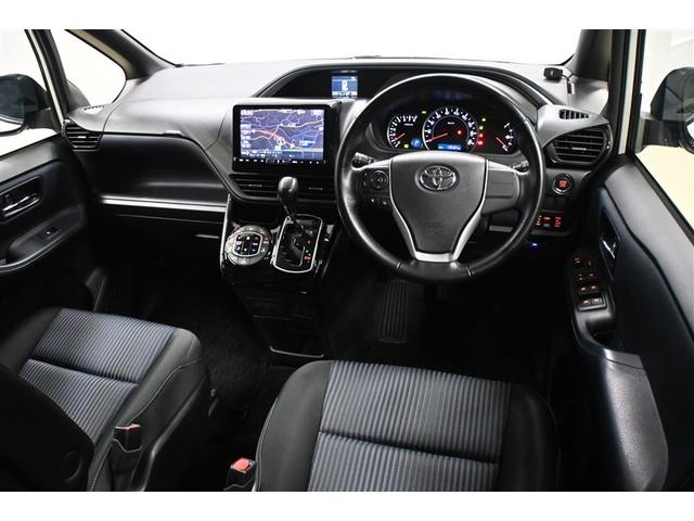 ヴォクシー ZS 煌II 衝突被害軽減システム 両側電動スライド LEDヘッドランプ メモリーナビ 後席モニター バックカメラ ETC フルセグ ミュージックプレイヤー接続可 DVD再生 CD アルミホイール スマートキー(4枚目)