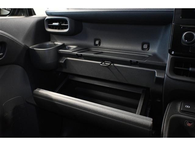 シエンタ ハイブリッドＧ　ハイブリッド　衝突被害軽減システム　両側電動スライド　オートクルーズコントロール　ＬＥＤヘッドランプ　１００Ｖ電源　バックカメラ　ＥＴＣ　ドラレコ　フルセグ　ミュージックプレイヤー接続可　スマートキー（16枚目）