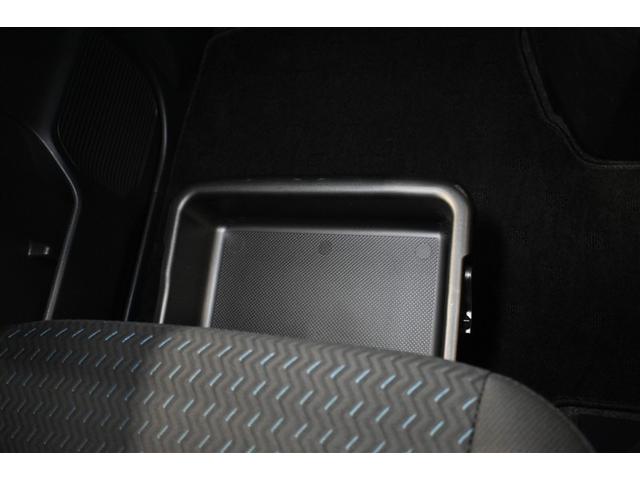 ルーミー カスタムＧ－Ｔ　衝突被害軽減システム　両側電動スライド　オートクルーズコントロール　ＬＥＤヘッドランプ　メモリーナビ　バックカメラ　ＥＴＣ　ドラレコ　フルセグ　ＤＶＤ再生　ＣＤ　アルミホイール　スマートキー　キーレス（13枚目）