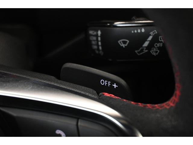 ゴルフGTI クラブスポーツ トラックエディション 衝突被害軽減システム オートクルーズコントロール HIDヘッドライト メモリーナビ バックカメラ ETC ドラレコ フルセグ ミュージックプレイヤー接続可 DVD再生 CD アルミホイール キーレス(23枚目)