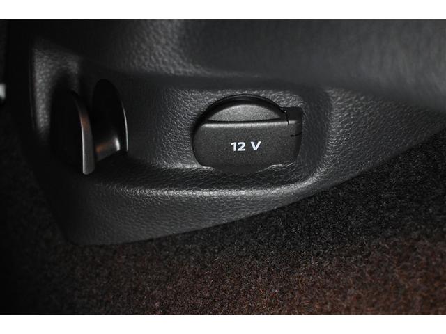 ゴルフGTI クラブスポーツ トラックエディション 衝突被害軽減システム オートクルーズコントロール HIDヘッドライト メモリーナビ バックカメラ ETC ドラレコ フルセグ ミュージックプレイヤー接続可 DVD再生 CD アルミホイール キーレス(31枚目)