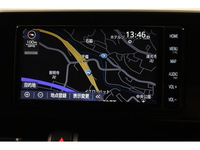 休日のドライブも簡単操作で目的地を設定でき、迷わず目的地まで案内してくれるナビゲーションです♪